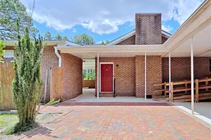 1869 Conover Dr, Fayetteville, NC 28304 - Photo 47