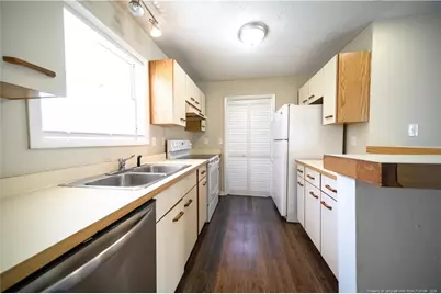 1006 Brookhollow Drive #7, Fayetteville, NC 28314 - Photo 5