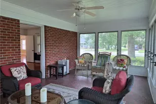 505 W 24th St, Lumberton, NC 28358 - Photo 13