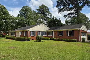505 W 24th St, Lumberton, NC 28358 - Photo 3