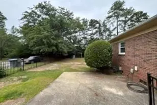 228 Whitney Dr, Fayetteville, NC 28314 - Photo 3