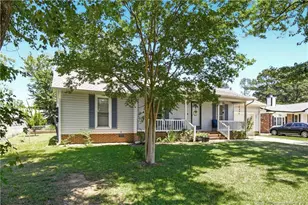 6963 Bostick Dr, Fayetteville, NC 28314 - Photo 3