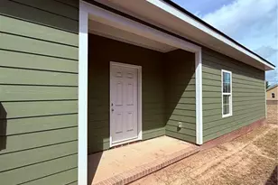 308 Lee St, Spring Lake, NC 28390 - Photo 3
