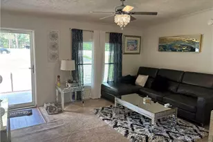 2508 N Roberts Ave N, Lumberton, NC 28358 - Photo 3