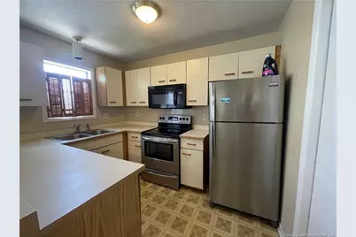 1000 Woodcreek #9 Drive, Fayetteville, NC 28314 - Photo 7