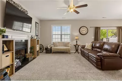 4553 Headwind Drive, Fayetteville, NC 28306 - Photo 5