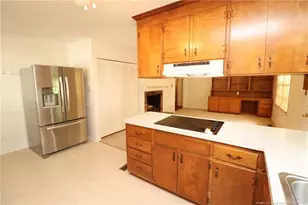 116 Shirley Dr, Cary, NC 27511 - Photo 17