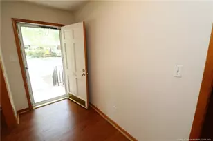 116 Shirley Dr, Cary, NC 27511 - Photo 5