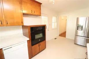 116 Shirley Dr, Cary, NC 27511 - Photo 19