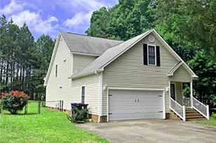 511 N Franklin Dr, Sanford, NC 27330 - Photo 1