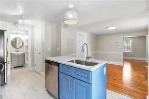 215 Hinsdale Ave, Fayetteville, NC 28305 - Photo 9