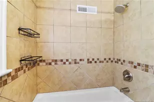 215 Hinsdale Ave, Fayetteville, NC 28305 - Photo 21