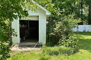 3085 Westminster Rd, Lumberton, NC 28360 - Photo 17