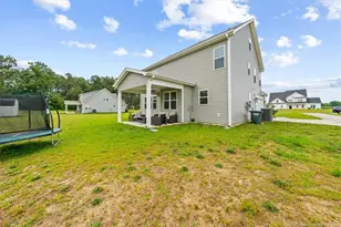158 Rocking Horse Ln, Raeford, NC 28376 - Photo 3