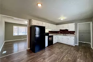 1222 Kienast Dr, Fayetteville, NC 28314 - Photo 5