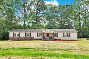 246 Farmhouse Ct, Sanford, NC 27332 - Photo 1