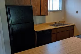 829 Applewood Ln, Fayetteville, NC 28303 - Photo 3