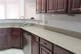 236 Palomar St, Fayetteville, NC 28314 - Photo 9