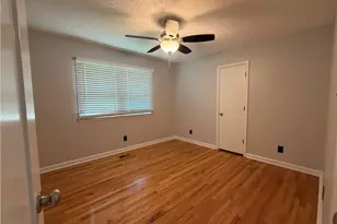 1417 Granada Dr, Fayetteville, NC 28314 - Photo 9