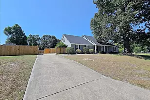 112 Forest Creek Dr, Raeford, NC 28376 - Photo 25