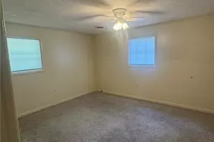 2303 Oak St, Lumberton, NC 28358 - Photo 7