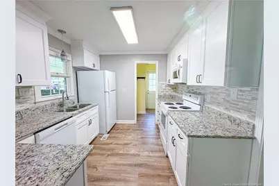 219 Viking Road, Fayetteville, NC 28303 - Photo 11