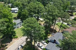 219 Viking Rd, Fayetteville, NC 28303 - Photo 9