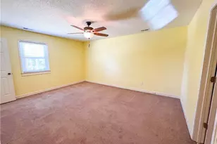219 Viking Rd, Fayetteville, NC 28303 - Photo 21