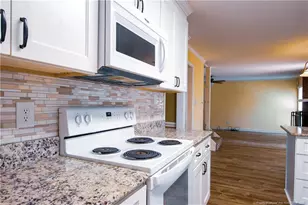 219 Viking Rd, Fayetteville, NC 28303 - Photo 19