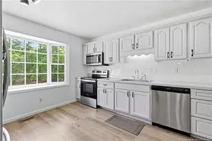 7514 Beverly Dr, Fayetteville, NC 28314 - Photo 17