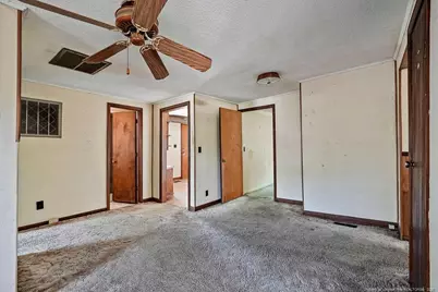 708 Bullard Street, Roseboro, NC 28382 - Photo 17