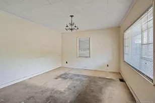 708 Bullard St, Roseboro, NC 28382 - Photo 9