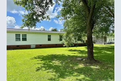 142 Phillips Drive, Lumberton, NC 28358 - Photo 5