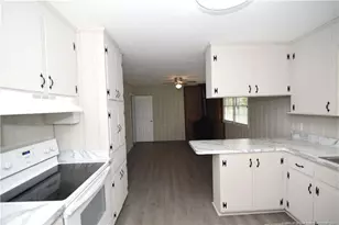 1673 Norment Rd, Lumberton, NC 28360 - Photo 13