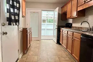 5728 McDougal Dr, Fayetteville, NC 28304 - Photo 11