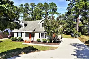 524 Country Club Dr, Fayetteville, NC 28301 - Photo 3