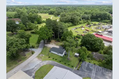 400 Anne Street, Bladenboro, NC 28320 - Photo 31