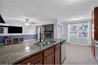 6712 Sexton Court, Fayetteville, NC 28314 - Photo 9