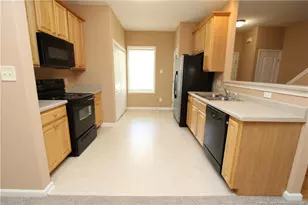 3921 Volkswalk Pl, Raleigh, NC 27610 - Photo 9