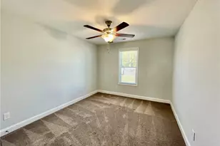5137 Thruway Rd, Hope Mills, NC 28348 - Photo 25