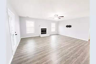 293 Growers Way, Fayetteville, NC 28314 - Photo 5