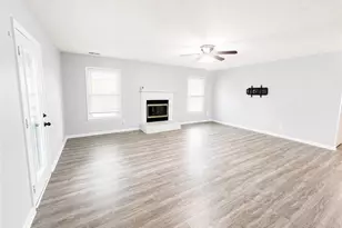 293 Growers Way, Fayetteville, NC 28314 - Photo 5