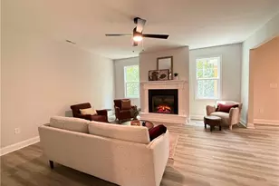 110 Driftwood Ct, Sanford, NC 27330 - Photo 7
