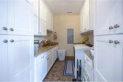 111 N Church Street, Newton Grove, NC 28366 - Photo 15