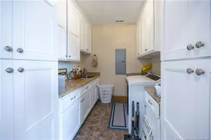 111 N Church St, Newton Grove, NC 28366 - Photo 15