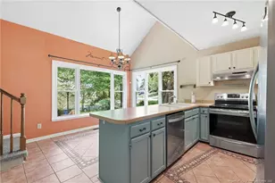 6048 Lakeway Dr, Fayetteville, NC 28306 - Photo 13