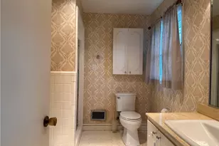 3580 Rosewood Dr, Lumberton, NC 28358 - Photo 7