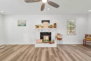 534 Stacy Weaver Dr, Fayetteville, NC 28311 - Photo 5