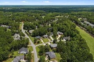31 Pine Hill Ct, Spring Lake, NC 28390 - Photo 5
