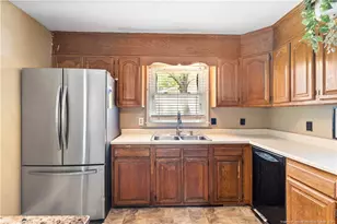 1857 Ashton Rd, Fayetteville, NC 28304 - Photo 15